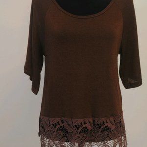 Medium brown rue 21 top